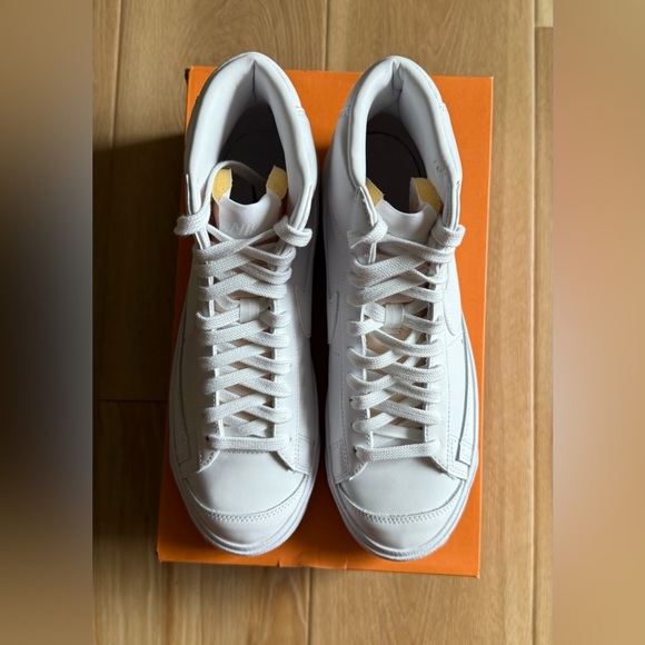 Nike Blazer Mid '77 Women's Shoes - CZ1055-117 - New - Size 9 - Picture 12 of 14